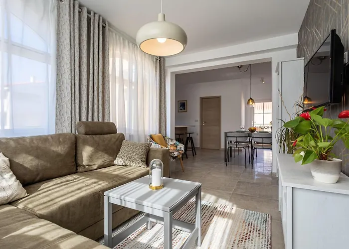 Gaestezimmer Tina 6 By Interhome * Šilo